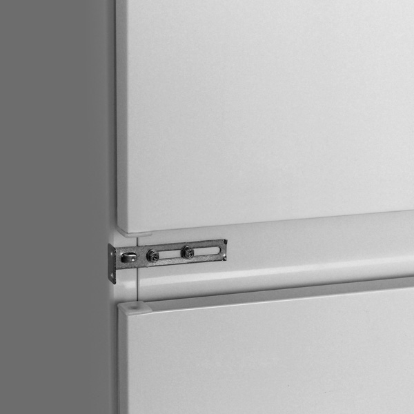 Встраиваемый холодильник комби Electrolux ENN92800AW — фото 7