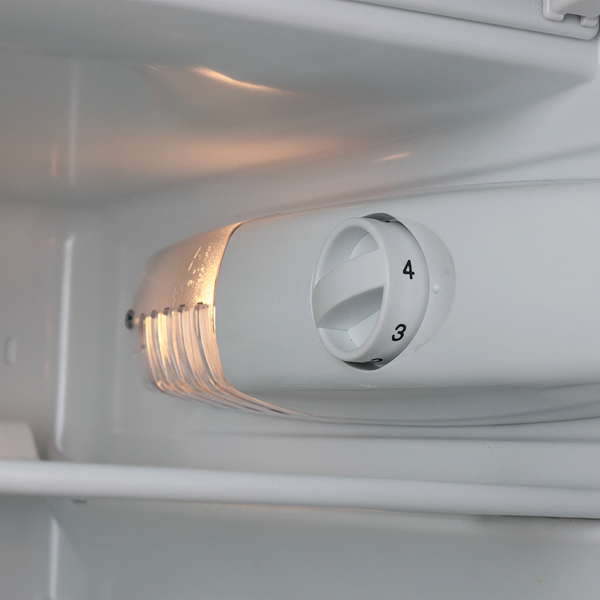 Встраиваемый холодильник однодверный Electrolux ERN1200FOW — фото 5