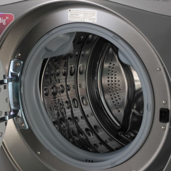 Стиральная машина Стандартная LG F1495BDS7 — фото 7