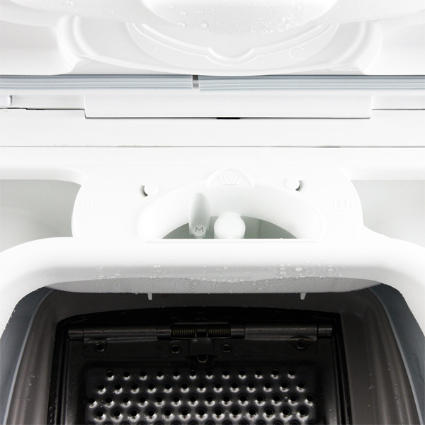 Стиральная машина с вертикальной загрузкой Zanussi ZWQ61015WA — фото 4