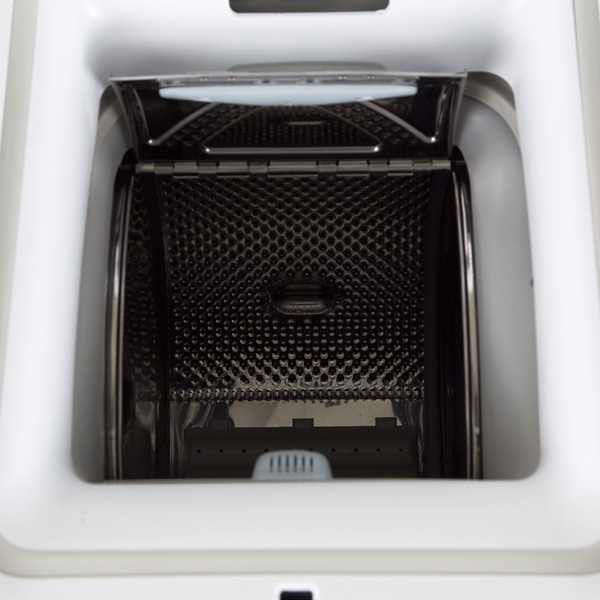 Стиральная машина с вертикальной загрузкой Whirlpool AWE 6080 — фото 4