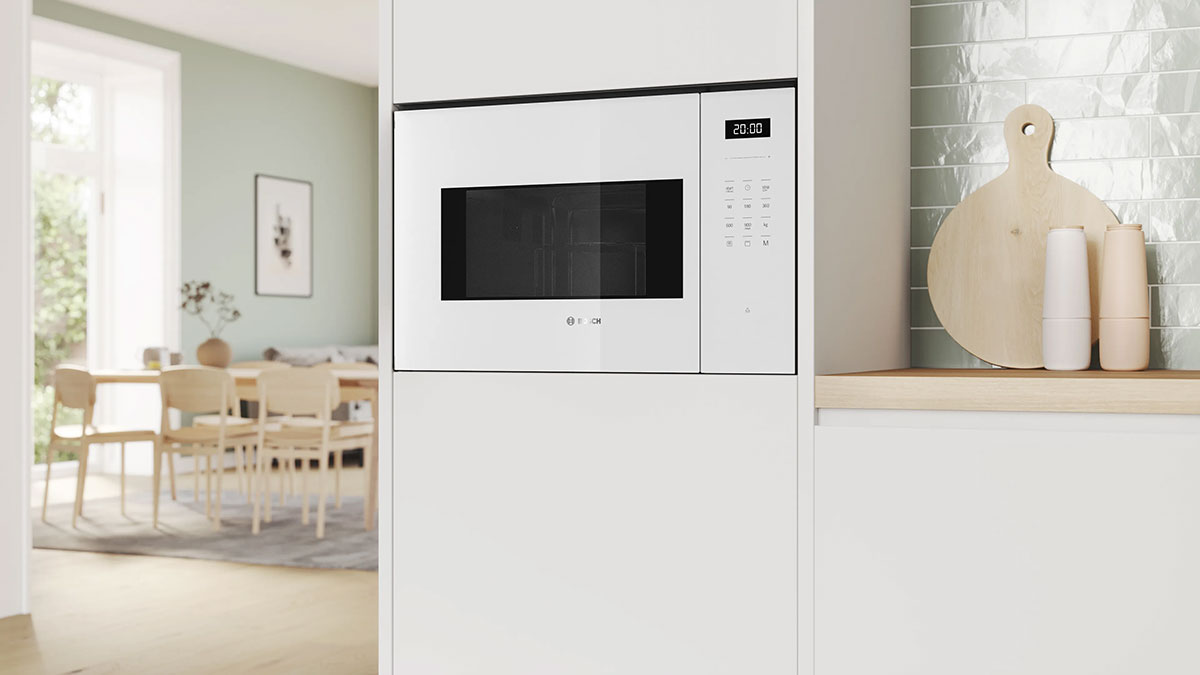 Встраиваемая микроволновая печь Bosch BEL554MW2 — фото 6