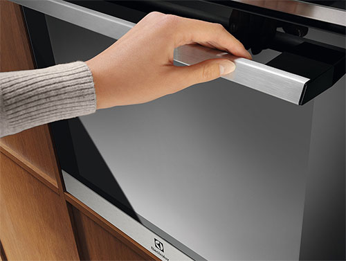 Встраиваемый духовой шкаф Electrolux LOE8F38X — фото 3