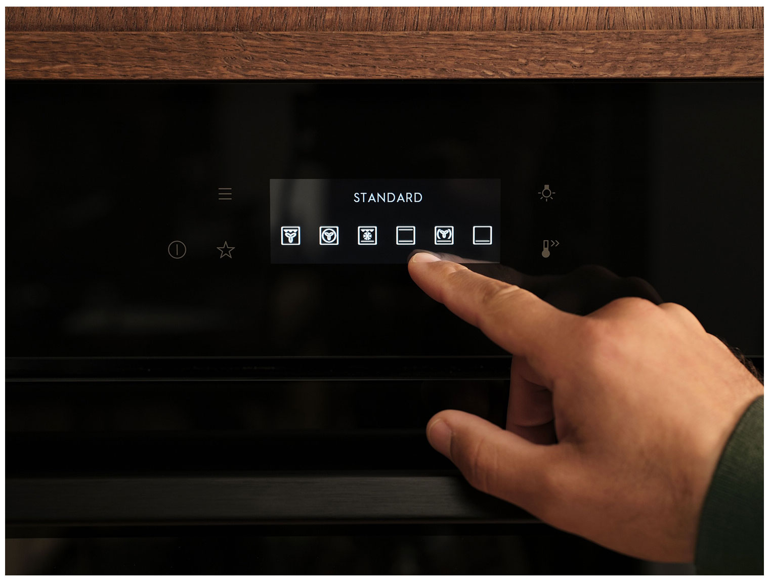 Встраиваемый духовой шкаф Electrolux LOE8F38X — фото 4
