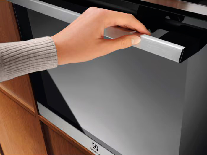 Встраиваемый духовой шкаф Electrolux LOE8P39X — фото 3