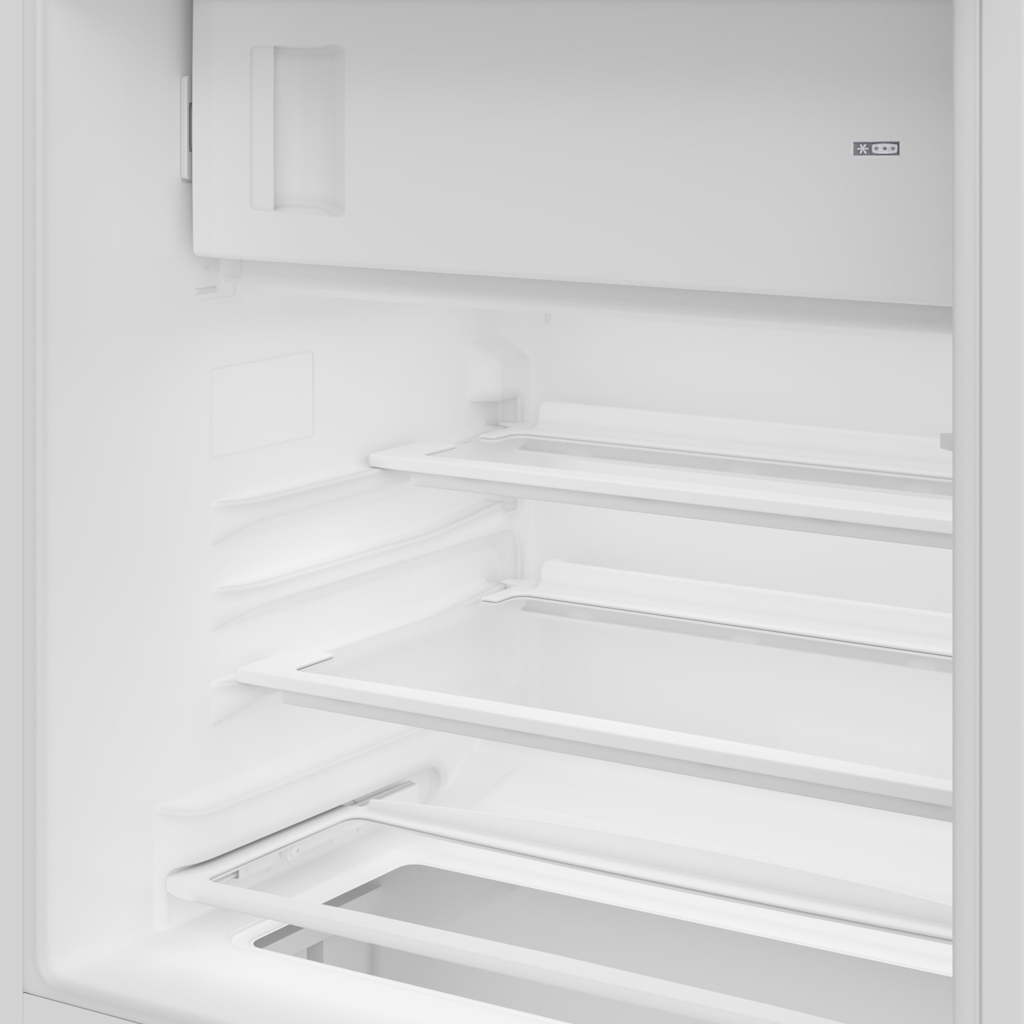 Встраиваемый однокамерный холодильник Indesit IBUD 109 — фото 6