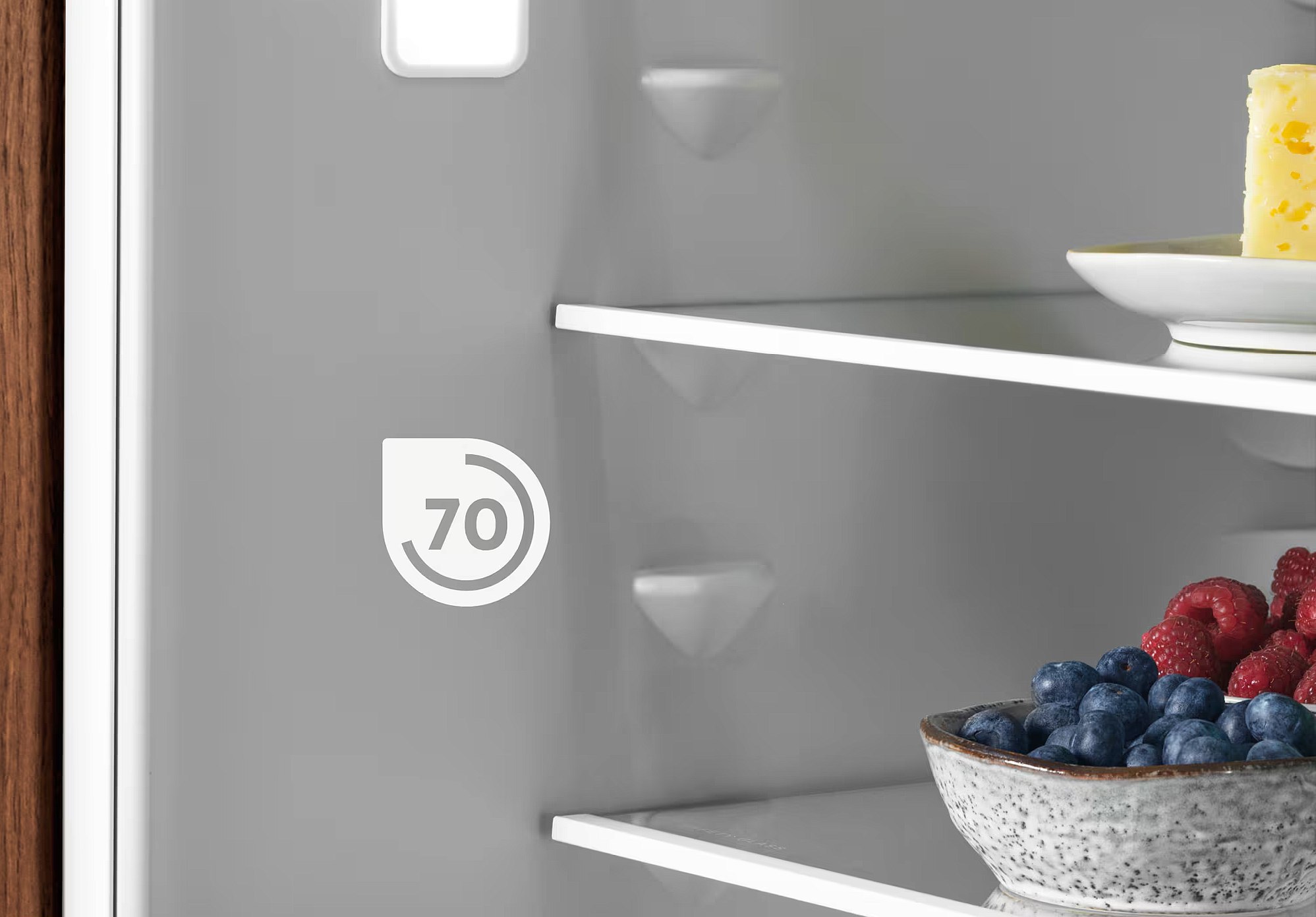 Встраиваемые холодильники  ELECTROLUX E8MNCD18S — фото 3