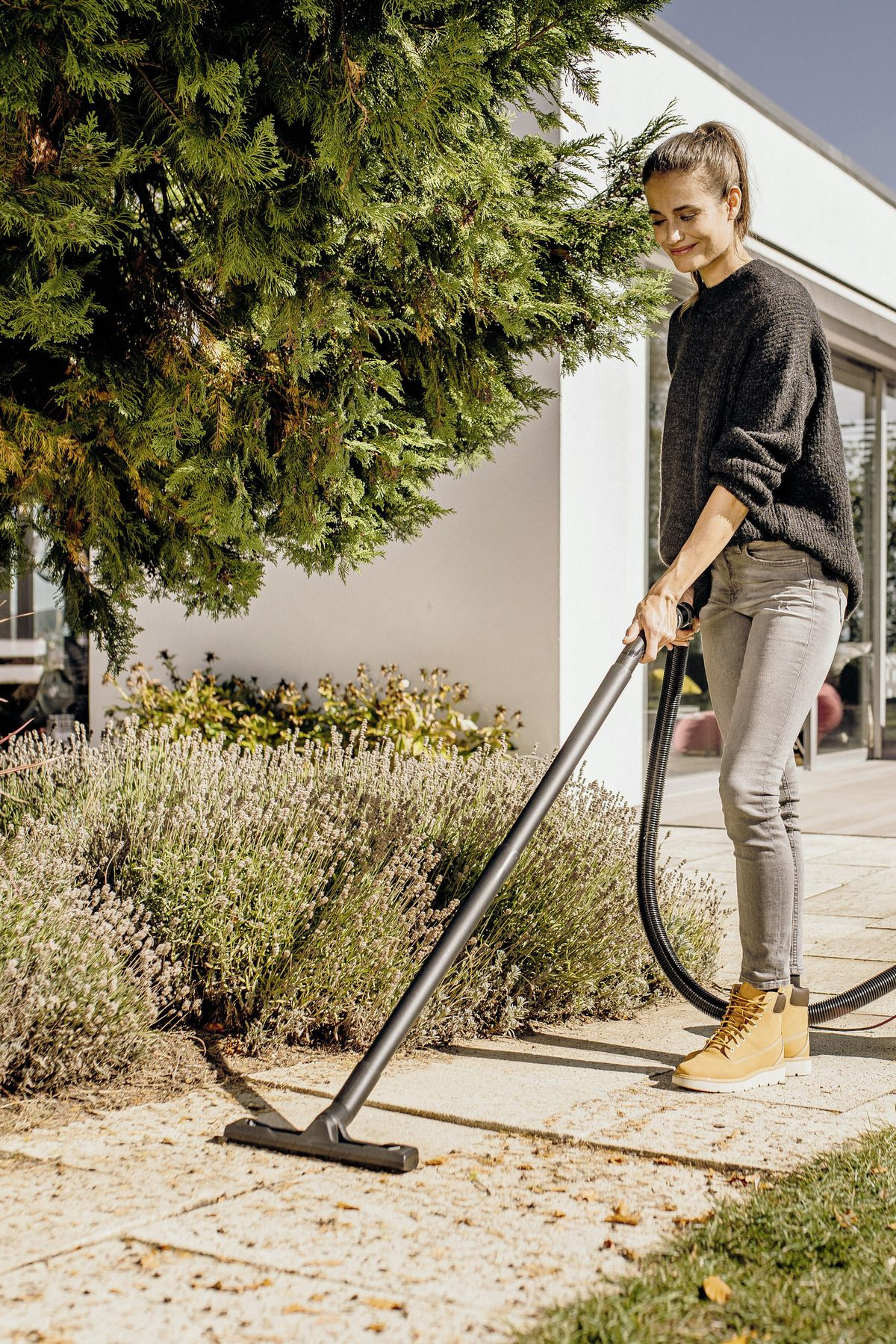 Строительный пылесос Karcher WD 3 S V-19/4/20 (YSY) 1000Вт (уборка: сухая/влажная/выдув/сбор воды) желтый — фото 2