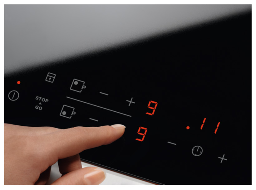Электрическая варочная панель Electrolux EHF6346XOK — фото 2
