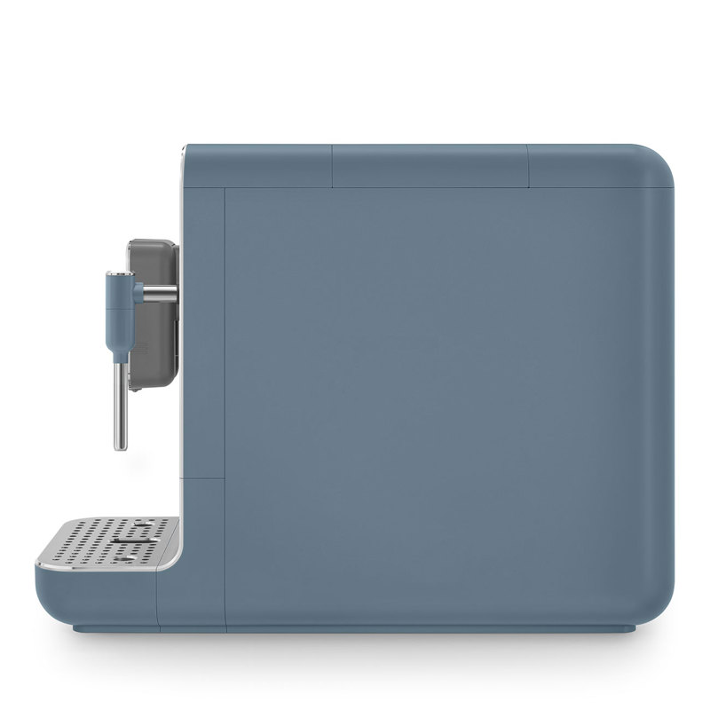 Автоматическая кофемашина Smeg BCC12SBMEU