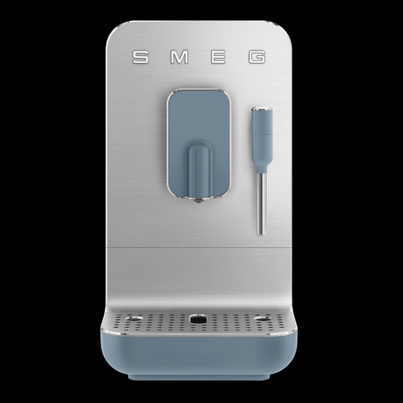 Автоматическая кофемашина Smeg BCC12SBMEU — фото 4