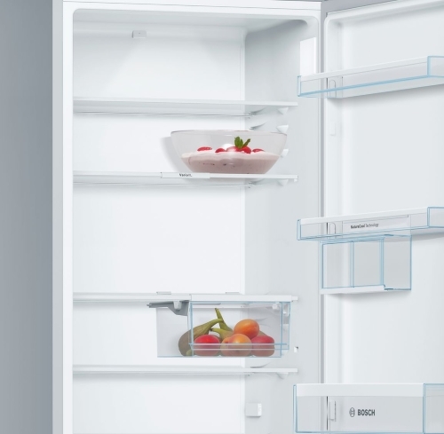 Холодильник Bosch NatureCool KGE39XL2OR — фото 3