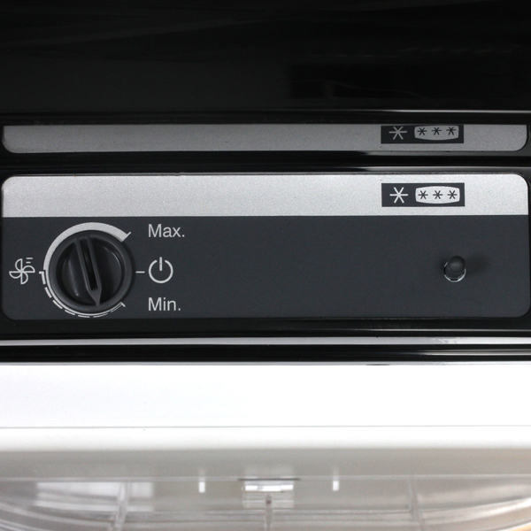 Холодильник с нижней морозильной камерой Gorenje RK60359OBK — фото 5