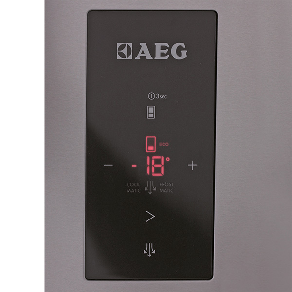 Холодильник с нижней морозильной камерой AEG S98392CMX2 — фото 3