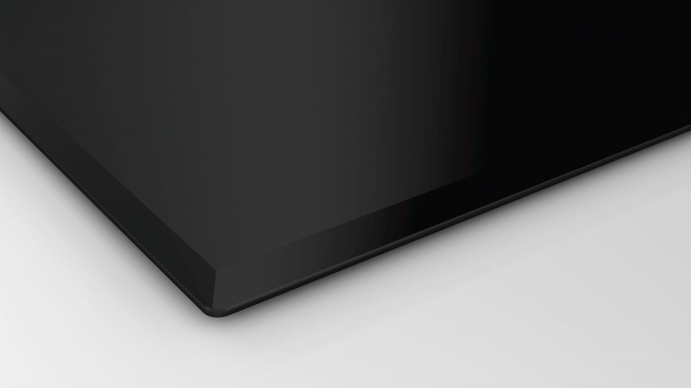 Индукционная варочная поверхность Bosch PWP651BB5E черный — фото 3