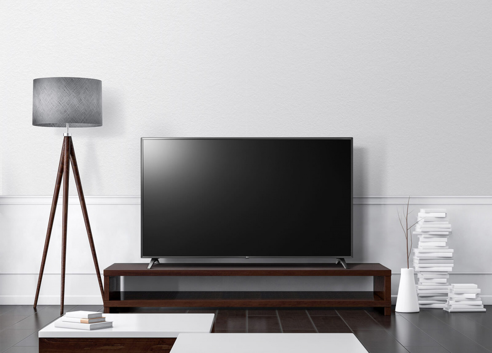 Телевизор LED LG 82" 82UM7650PLA серебристый/черный/Ultra HD/200Hz/DVB-T/DVB-T2/DVB-C/DVB-S/DVB-S2/USB/WiFi/Smart TV (RUS) — фото 3