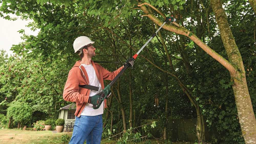 Электрическая цепная пила Bosch UniversalChainPole 18 дл.шин.:7.8" (20cm) — фото 3