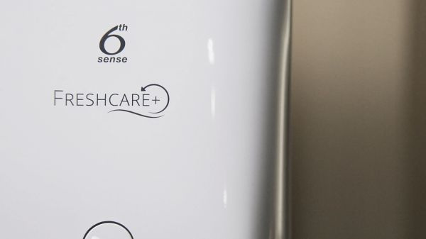 Стиральная машина Whirlpool FWSD81283WCV RU класс: A загр.фронтальная макс.:8кг белый