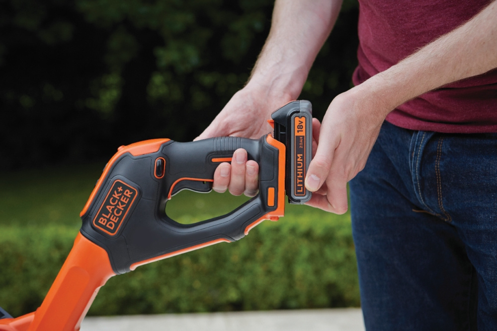 Триммер электрический Black+Decker STC1820PC-QW аккум. неразбор.штан. реж.эл.:леска — фото 6