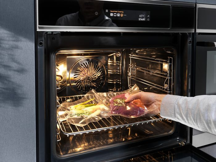 Духовой шкаф Электрический Electrolux VKA9S21WX нержавеющая сталь/черный — фото 7