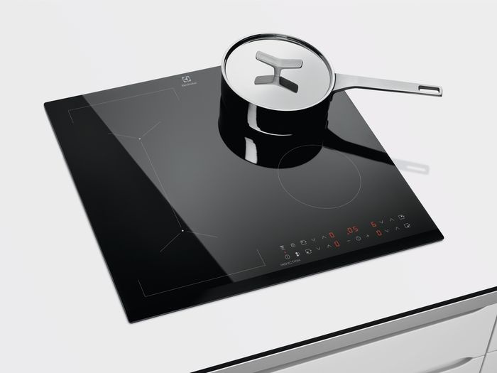 Индукционная варочная поверхность Electrolux IPE6443KFV черный — фото 2