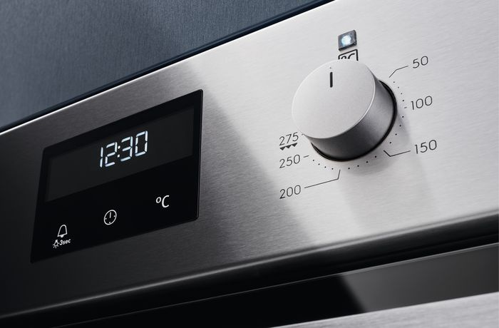 Духовой шкаф Электрический Electrolux OEF3H70TX нержавеющая сталь/черный — фото 5