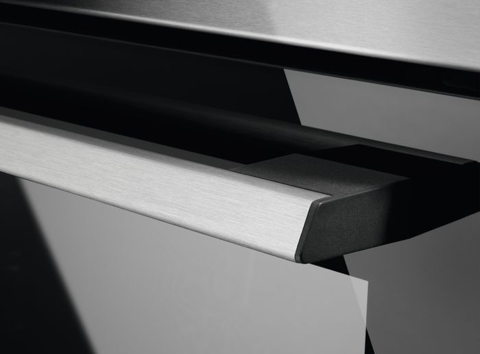 Духовой шкаф Электрический Electrolux OEF3H70TX нержавеющая сталь/черный — фото 3