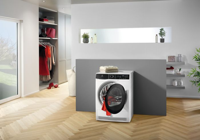 Сушильная машина Electrolux PerfectCare 800 EW8HR258B кл.энер.:A++ макс.загр.:8кг белый — фото 2