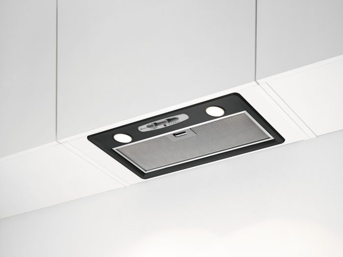 Вытяжка встраиваемая Electrolux LFG9525K черный управление: ползунковое (1 мотор) — фото 2