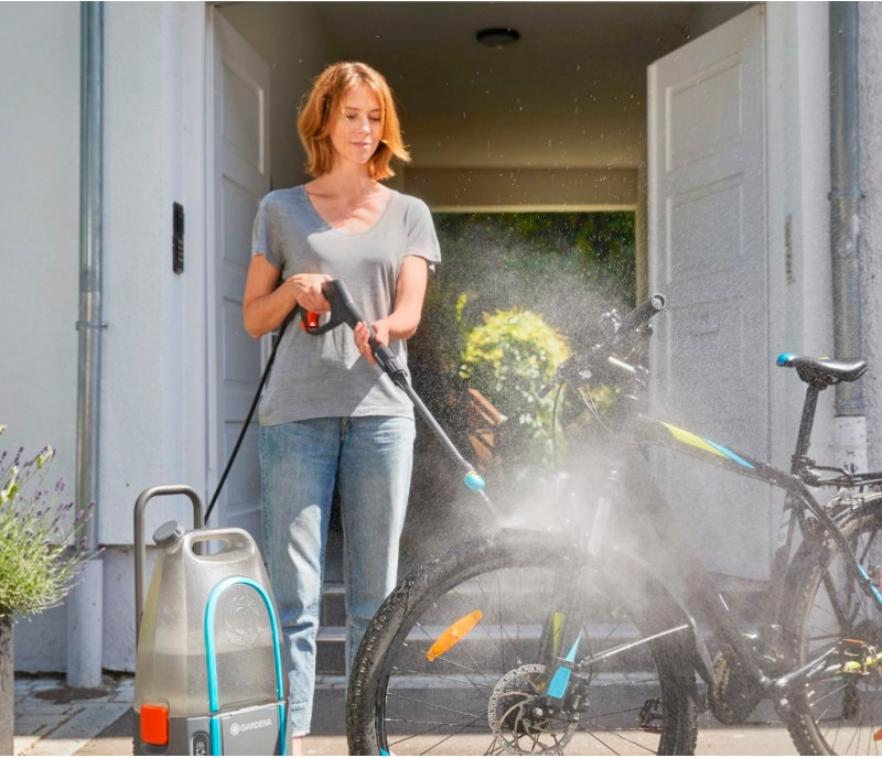 Минимойка Gardena AquaClean Li-40/60