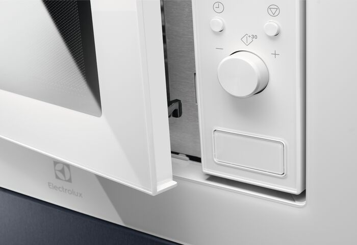 Микроволновая печь Electrolux LMS2173EMW 17л. 700Вт белый (встраиваемая) — фото 2