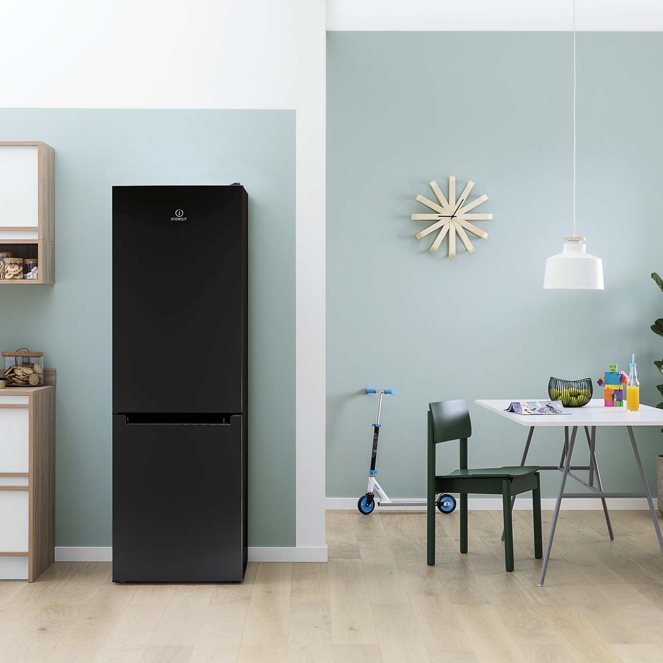 Холодильник Indesit DS 318 B — фото 8