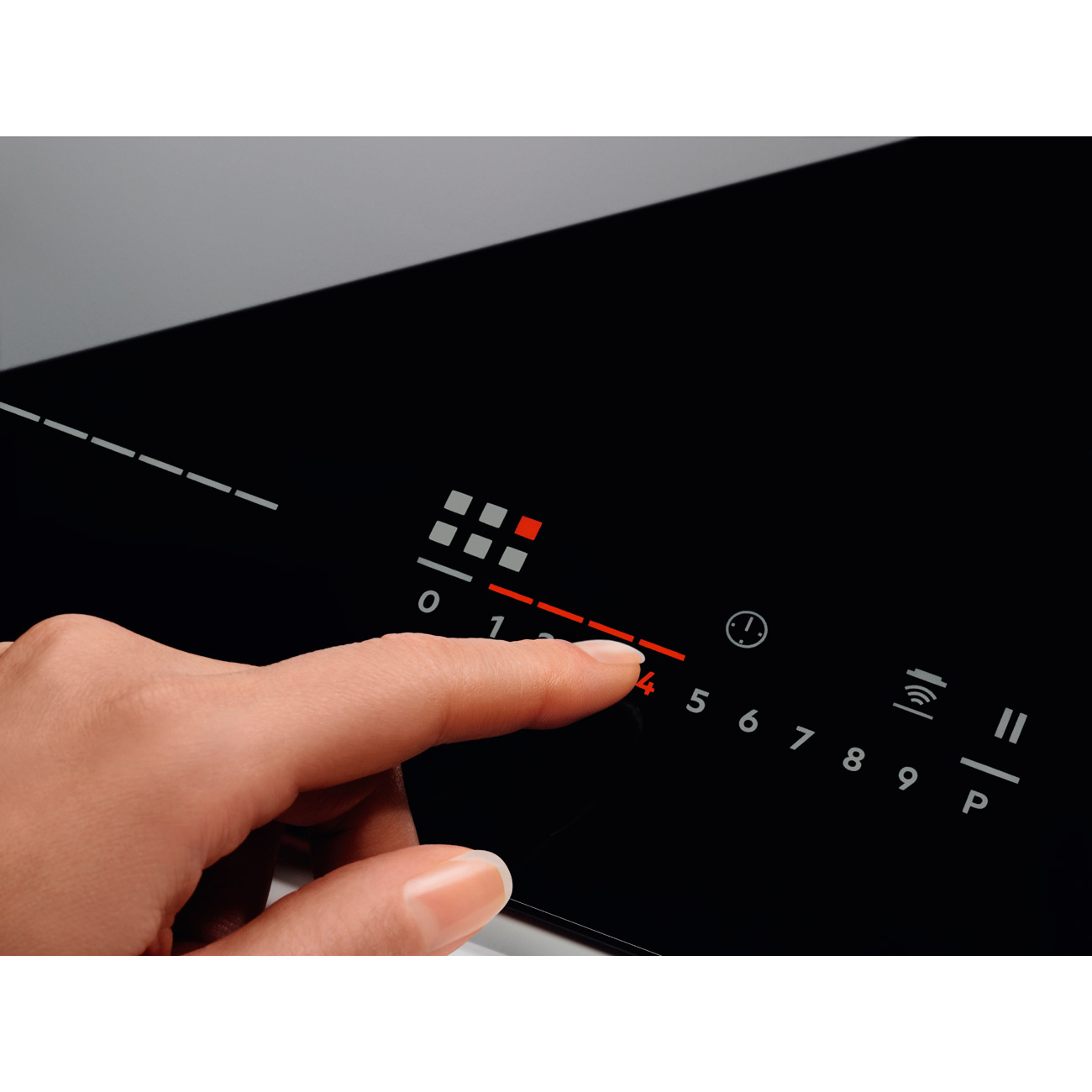 Встраиваемая индукционная панель Electrolux EIV9467 — фото 3