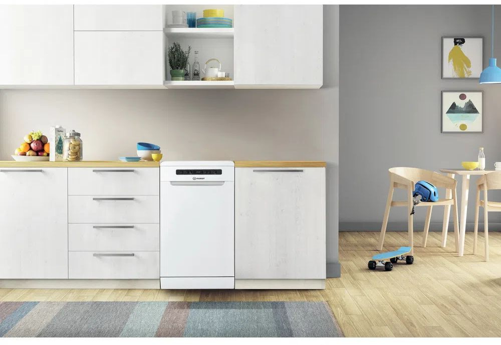 Посудомоечная машина Indesit DSFC 3M19 белый (узкая) — фото 7