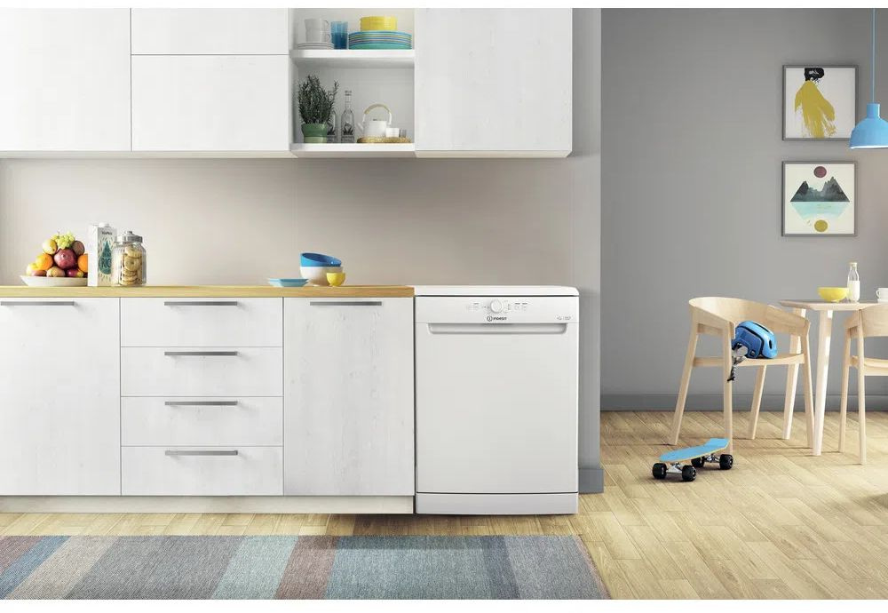 Посудомоечная машина Indesit DFE 1B19 14 белый (полноразмерная) — фото 5