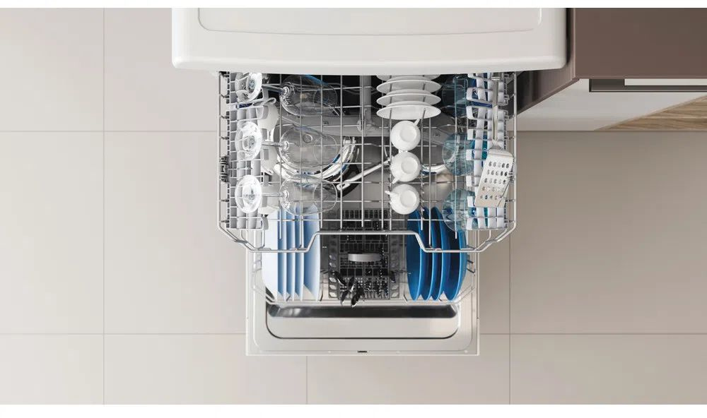 Посудомоечная машина Indesit DFE 1B19 14 белый (полноразмерная) — фото 15