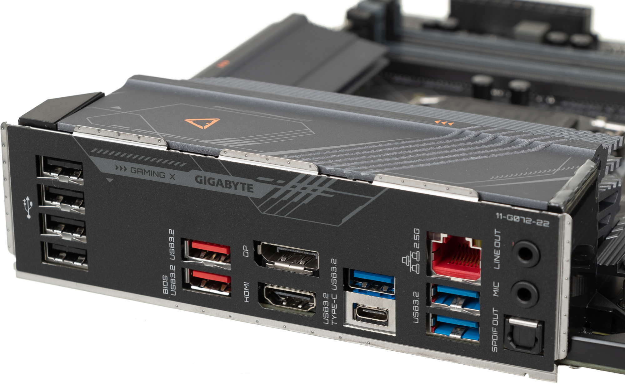 Материнская плата Gigabyte Z690 GAMING X DDR4 Soc-1700 Intel Z690 4xDDR4 ATX AC`97 8ch(7.1) 2.5Gg RAID+HDMI+DP — фото 10