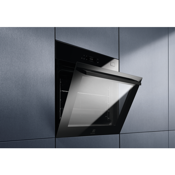 Духовой шкаф Электрический Electrolux EOB8S39Z — фото 3