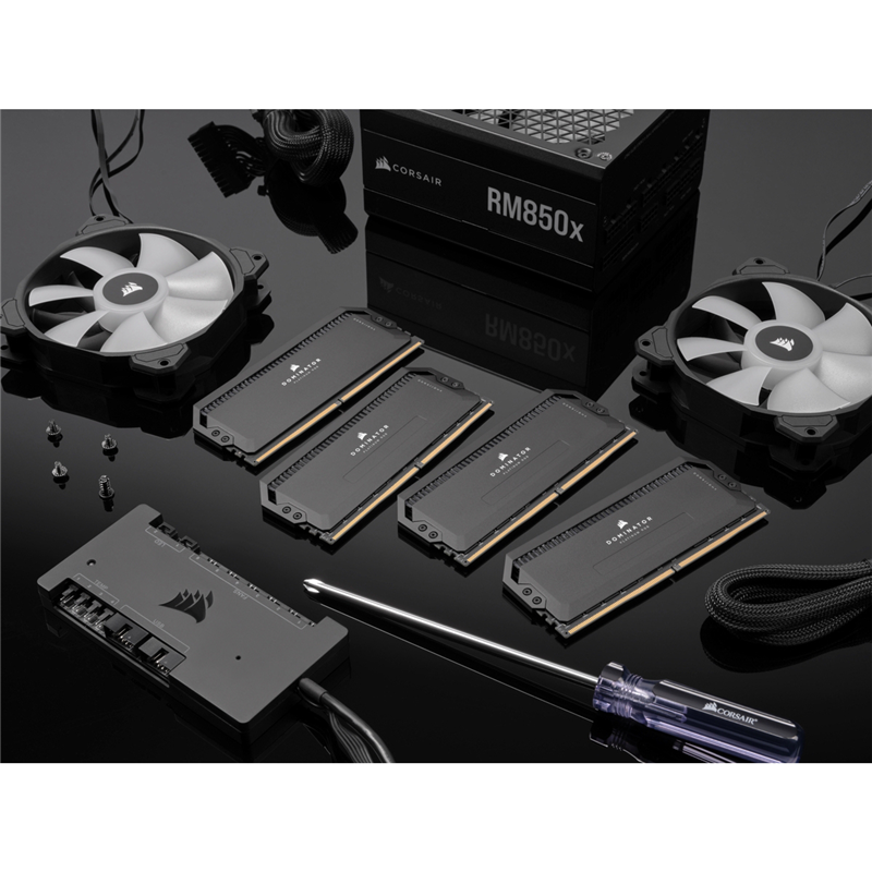 Память DDR5 2x16Gb 5200MHz Corsair CMT32GX5M2B5200C40 DOMINATOR PLATINUM RGB RTL PC5-41600 CL40 DIMM 288-pin — фото 3