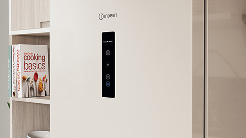 Холодильник Indesit ITR 5180 E — фото 4