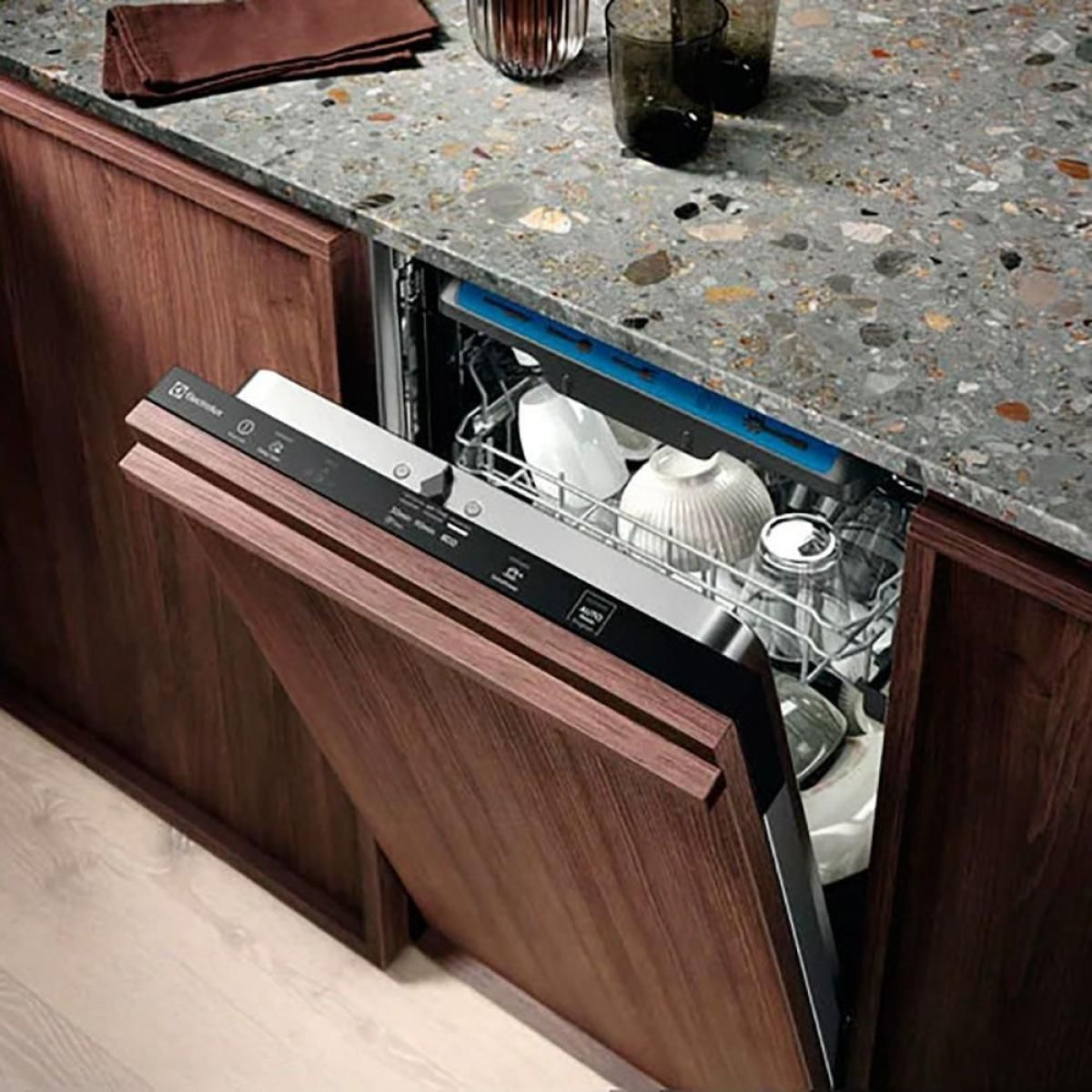 Посудомоечная машина встраив. Electrolux EEM23100L — фото 5