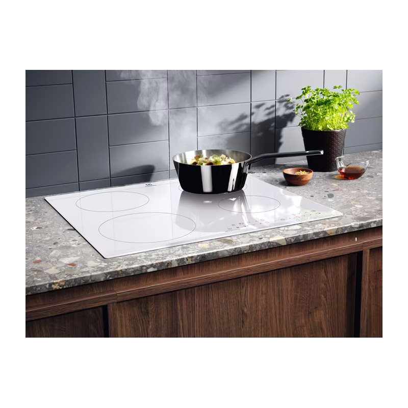 Индукционная варочная поверхность ELECTROLUX LIR60430BW — фото 3