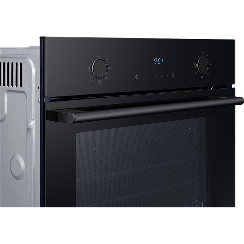 Встраиваемый духовой шкаф Samsung NV68A1145RK/WT — фото 4