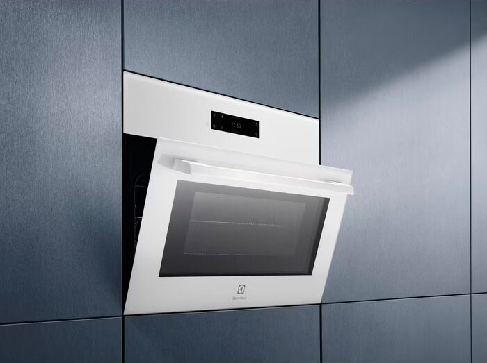 Встраиваемый духовой шкаф Electrolux EVM8E08V — фото 2