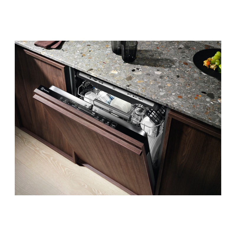 Встраиваемые посудомоечные машины ELECTROLUX EEC87300W — фото 8