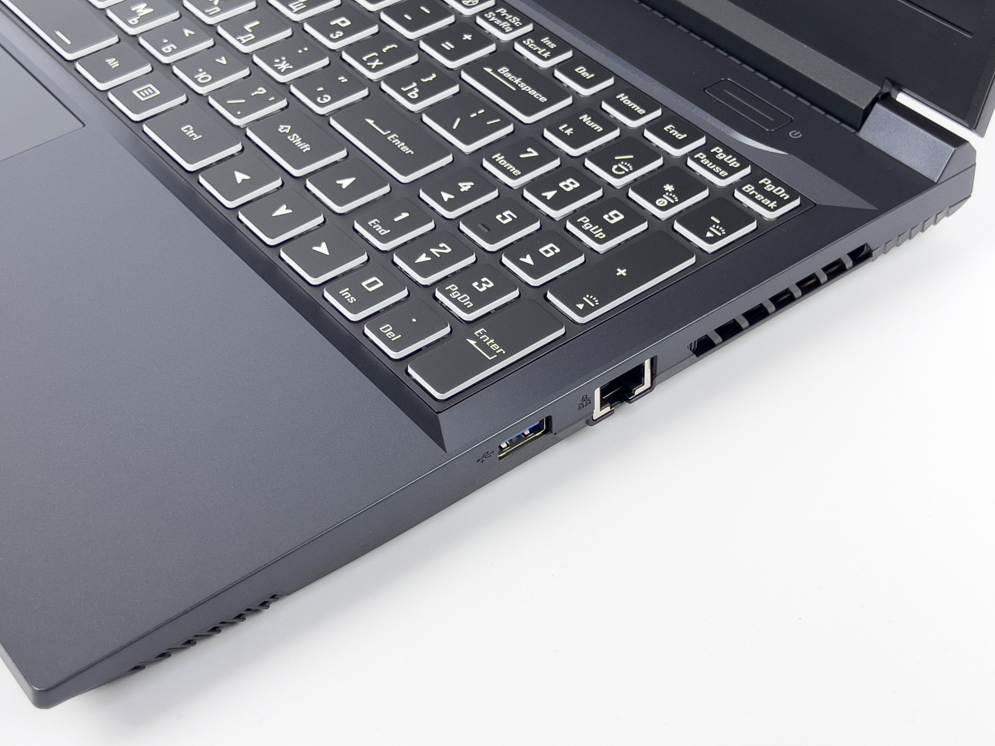 Ноутбук Hasee T8-DA7NP+ Core i7 12700H 16Gb SSD512Gb NVIDIA GeForce RTX 3060 6Gb 16" IPS 2.5K (2560x1600) Free DOS black WiFi BT Cam 3410mAh — фото 6