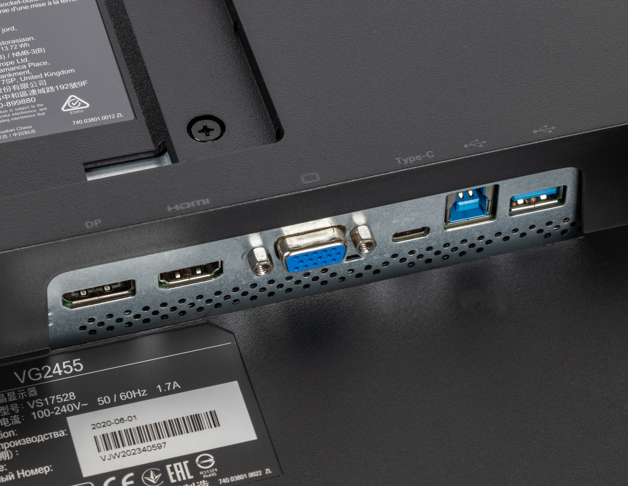 Монитор ViewSonic 23.8" VG2455 черный IPS LED 16:9 HDMI M/M матовая HAS Piv 250cd 178гр/178гр 1920x1080 60Hz VGA DP FHD USB 6.4кг — фото 6