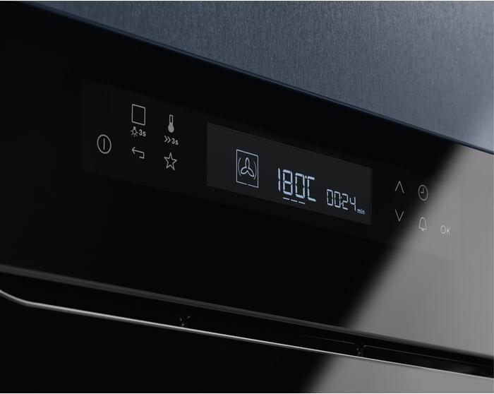 Встраиваемый духовой шкаф Electrolux EOE7C31Z — фото 5