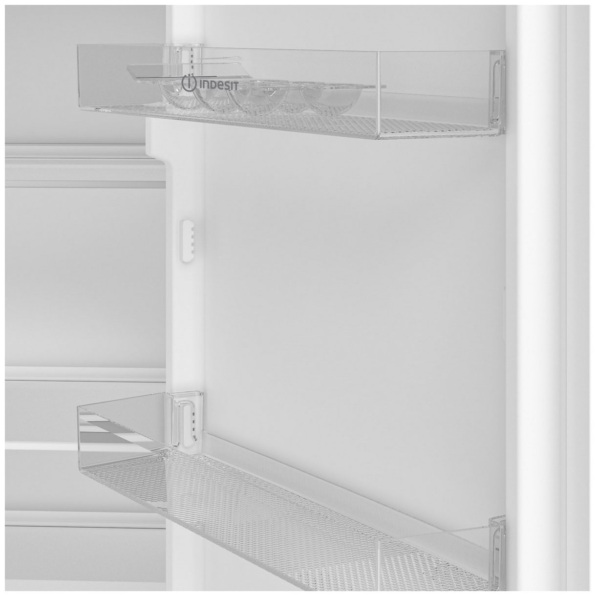 Холодильник Indesit IBH 20 — фото 6
