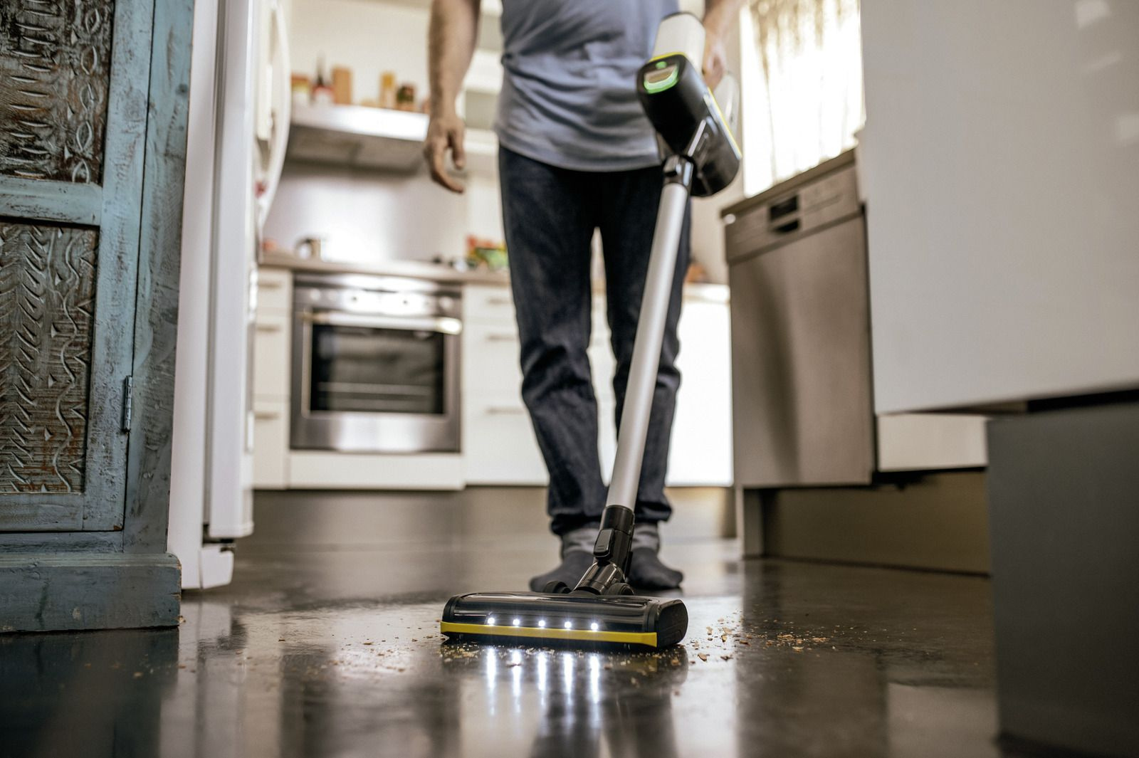 Пылесос ручной Karcher VC 6 Cordless ourFamily 250Вт белый — фото 3